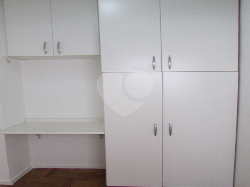 APARTAMENTO em JARDIM PAULISTA