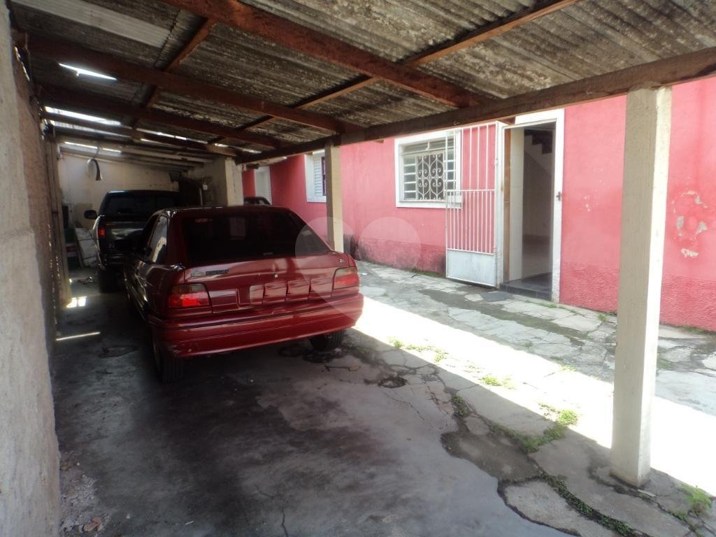 Excelente terreno de 500 metros, com 10 de frente e 50 de fundos, região incrível!!