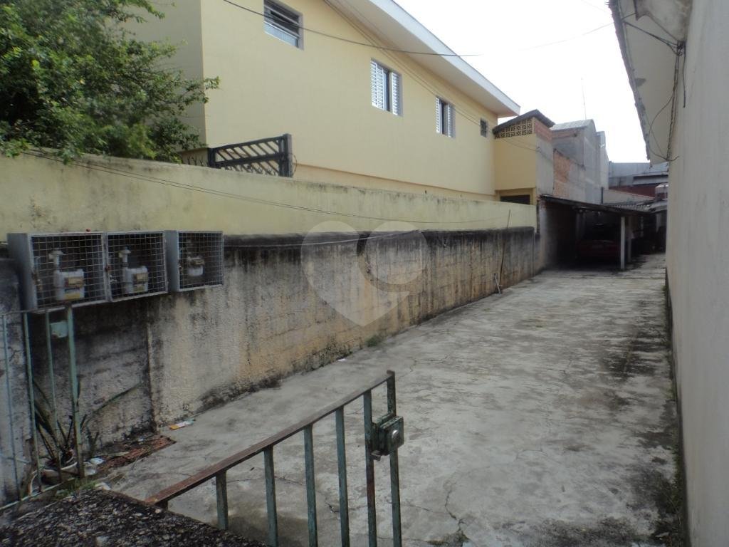 Excelente terreno de 500 metros, com 10 de frente e 50 de fundos, região incrível!!