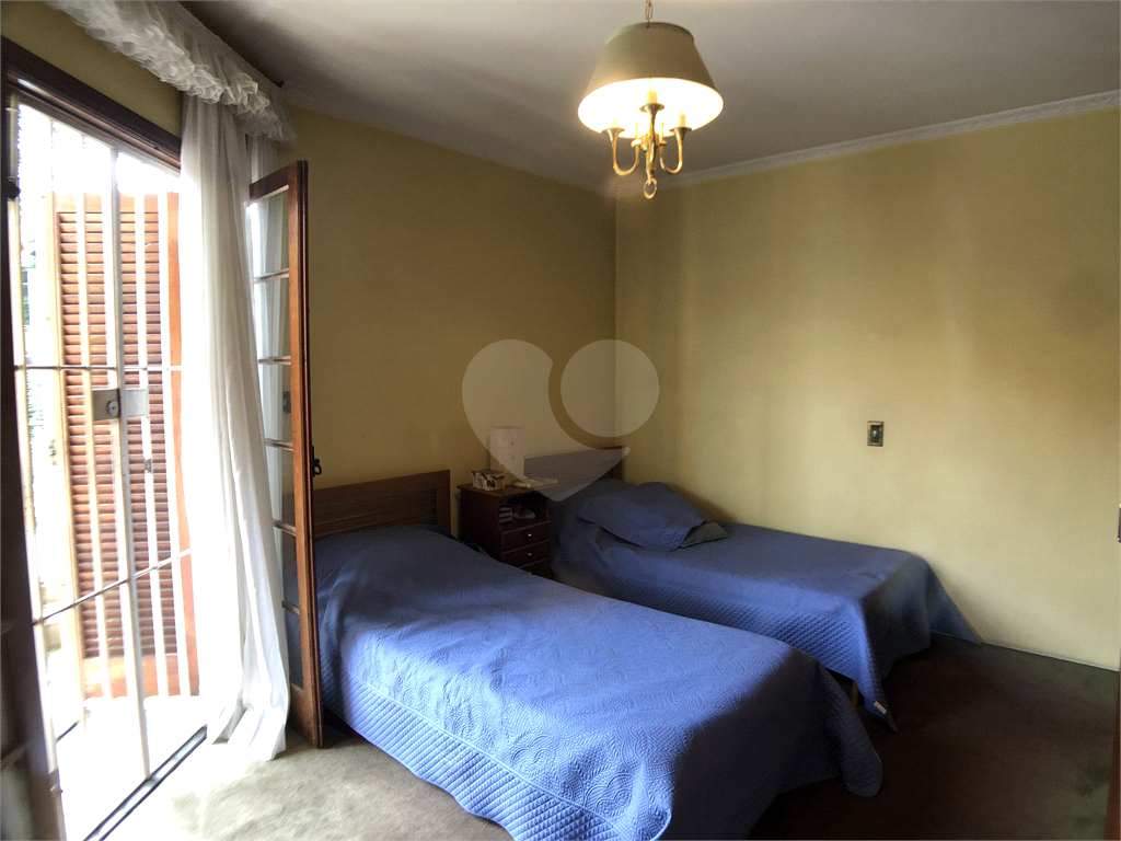 Amplo sobrado próximo a Padaria Paris - Jardim França