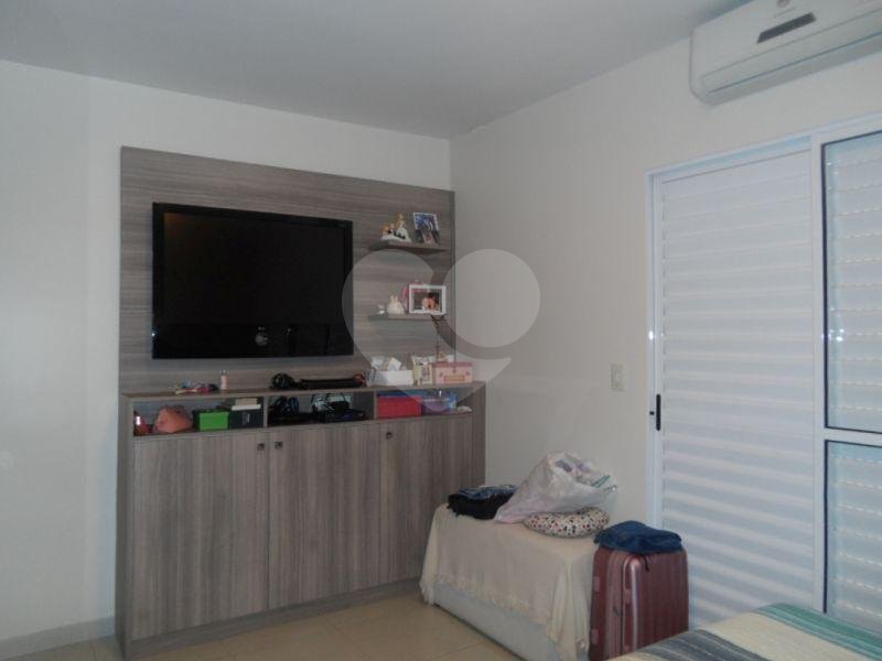 Excelente Sobrado Vila Isolina Mazzei.com fácil acesso ao Metrô.