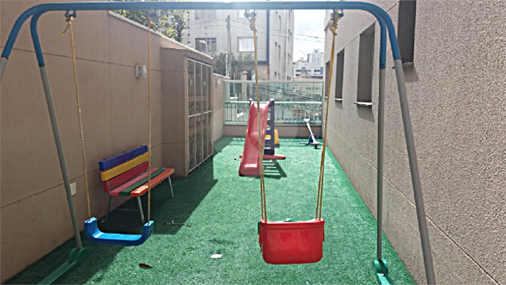 Apartamento à venda no Jardim São Paulo. 10 minutos do Metrô