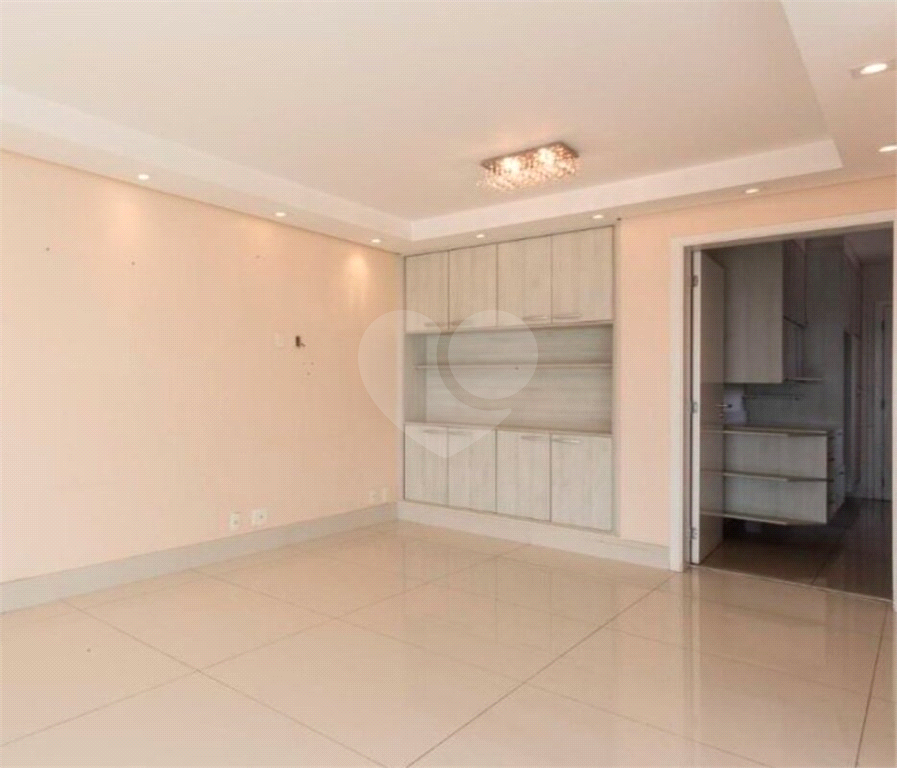 Apartamento à venda com 3 quartos, 184m² - Foto 20