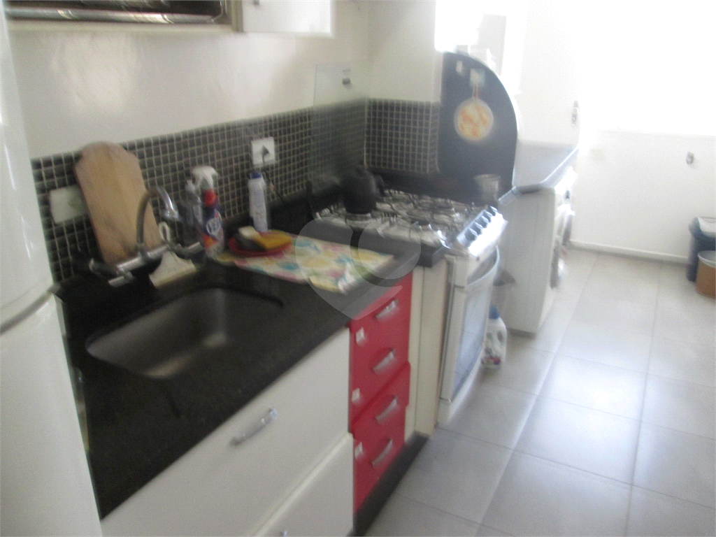 Apartamento duplex com 3 dormitórios, 1 vaga de garagem, andar alto no Jabaquara. 