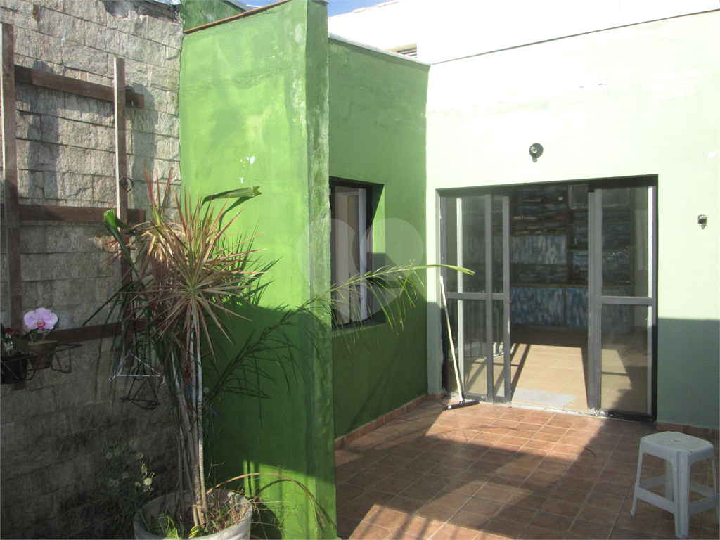 Apartamento duplex com 3 dormitórios, 1 vaga de garagem, andar alto no Jabaquara. 