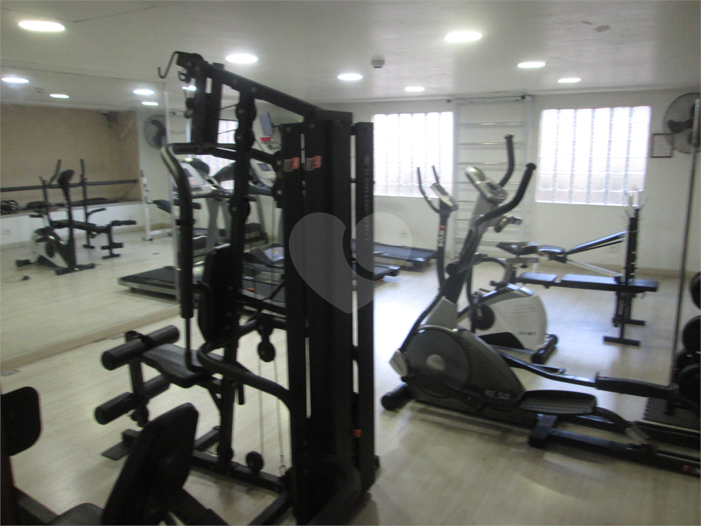 Apartamento duplex com 3 dormitórios, 1 vaga de garagem, andar alto no Jabaquara. 