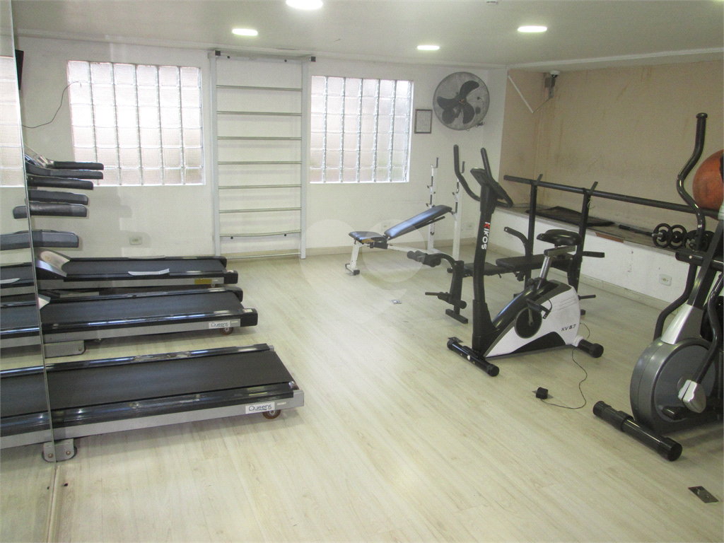 Apartamento duplex com 3 dormitórios, 1 vaga de garagem, andar alto no Jabaquara. 