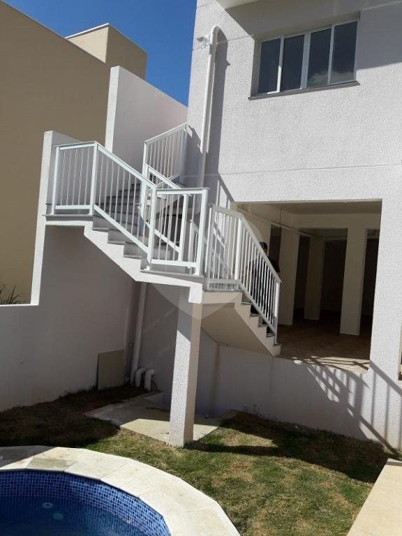 Sobrado à venda com 3 quartos, 180m² - Foto 34