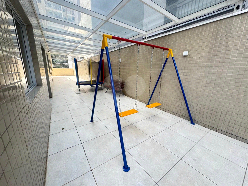 APARTAMENTO em PARADA INGLESA