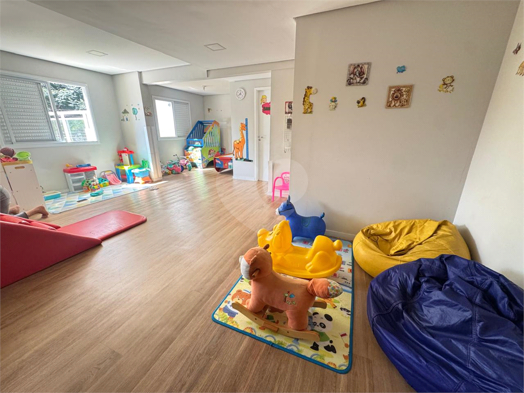 APARTAMENTO em PARADA INGLESA