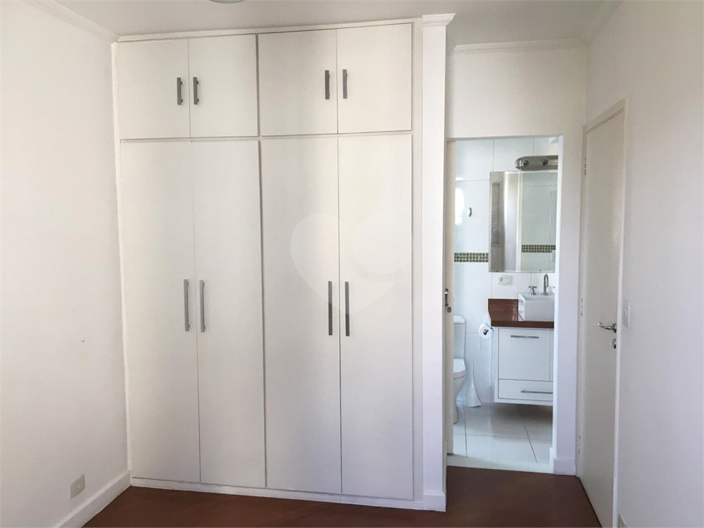 Apartamento à venda com 3 quartos, 74m² - Foto 13