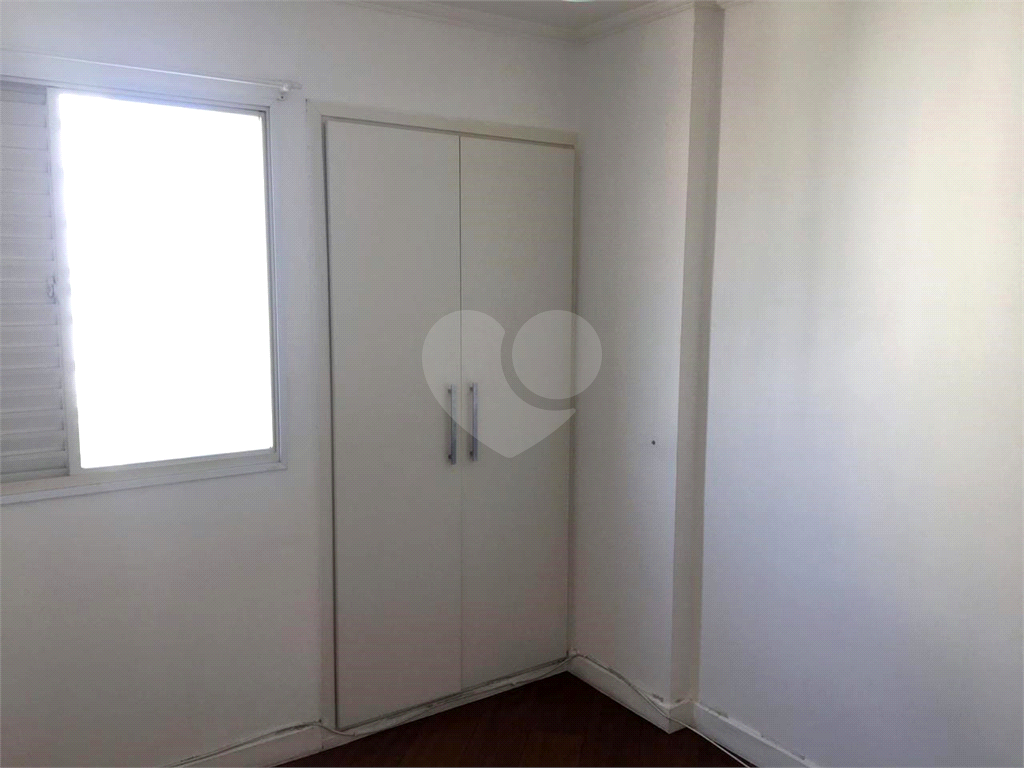 Apartamento à venda com 3 quartos, 74m² - Foto 7