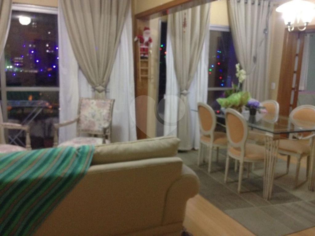 Apartamento à venda em Guarulhos, próximo ao centro, 1KM da Rodovia Presidente Dutra
