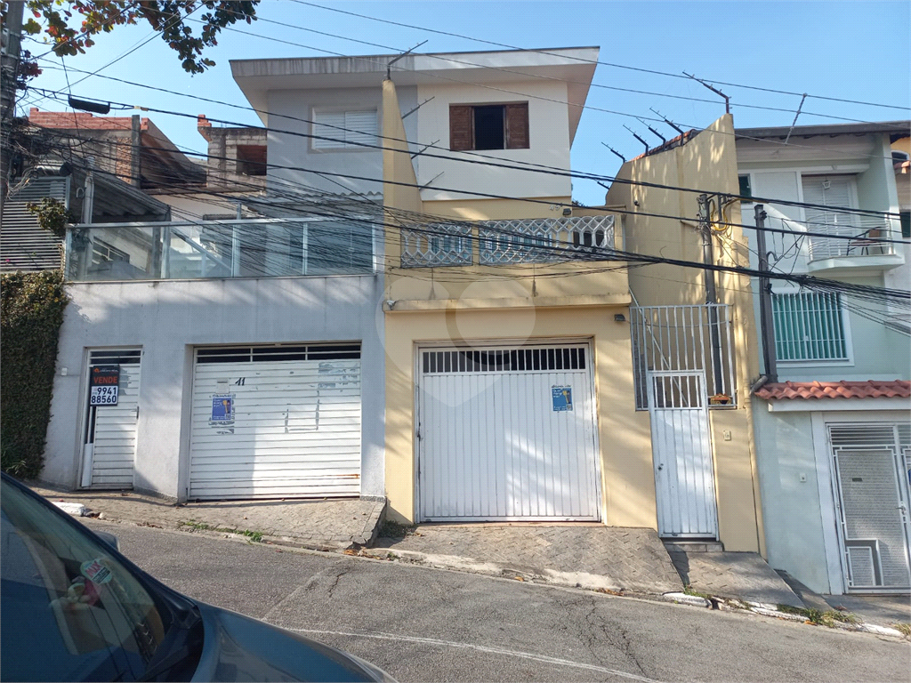 Sobrado à venda com 2 quartos, 122m² - Foto 1