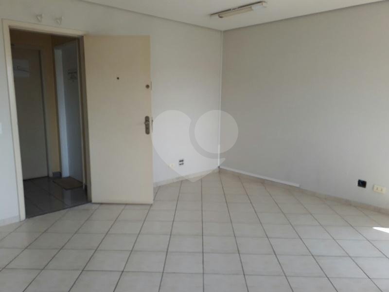 Sala comercial em Santana  33 m²