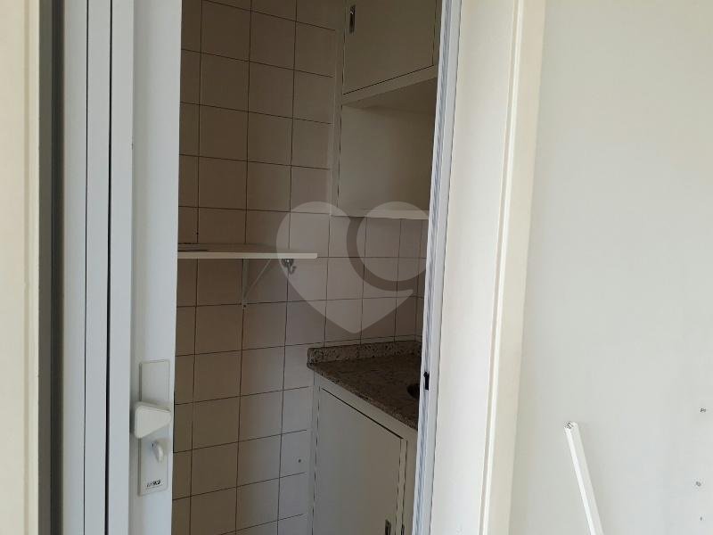 Sala comercial em Santana  33 m²