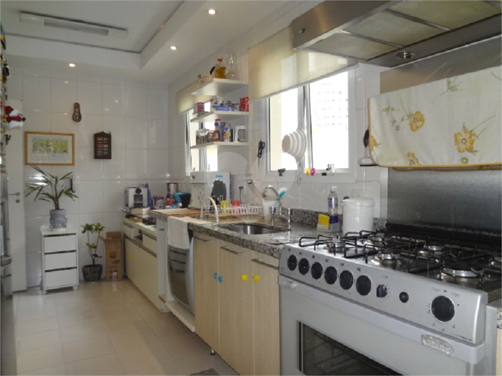 Alto de Pinheiros - Venda Apartamento - 3 Suites - 142m2 