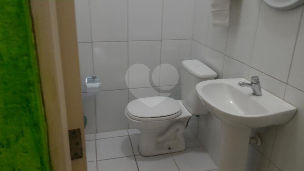 Imovel comercial passa o ponto no 9400 da Serra da Cantareira horti fruti loja e mini mercado