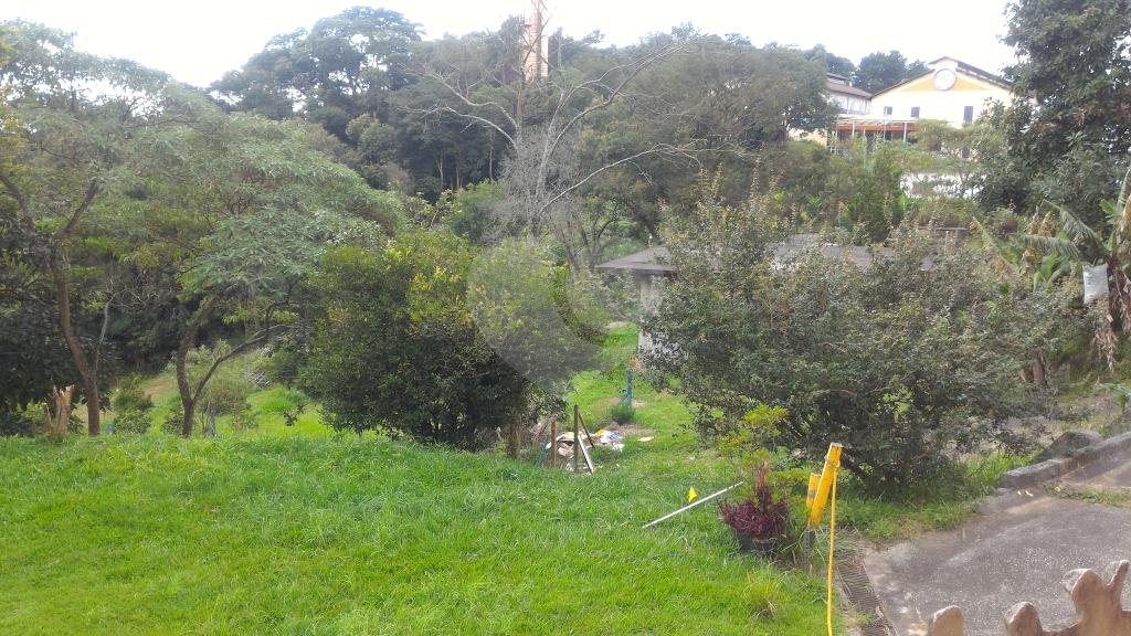 Imovel comercial passa o ponto no 9400 da Serra da Cantareira horti fruti loja e mini mercado