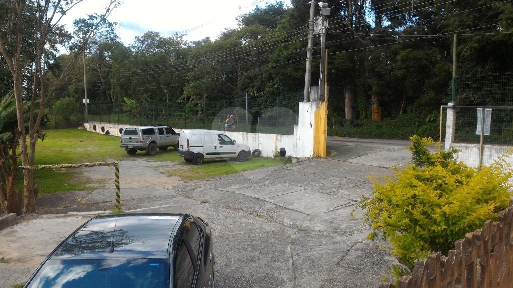Imovel comercial passa o ponto no 9400 da Serra da Cantareira horti fruti loja e mini mercado