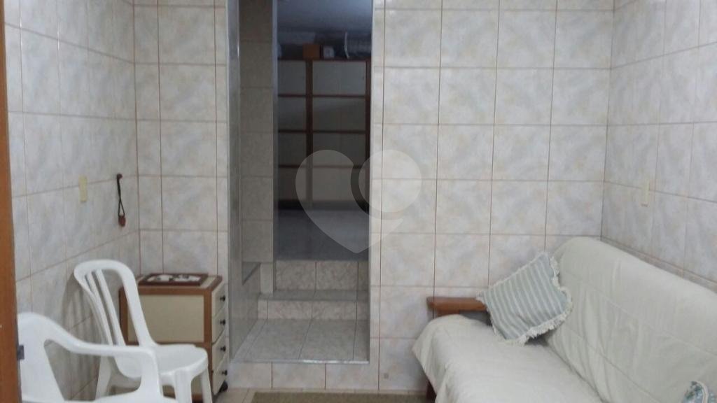 Casa à venda com 2 quartos, 120m² - Foto 20