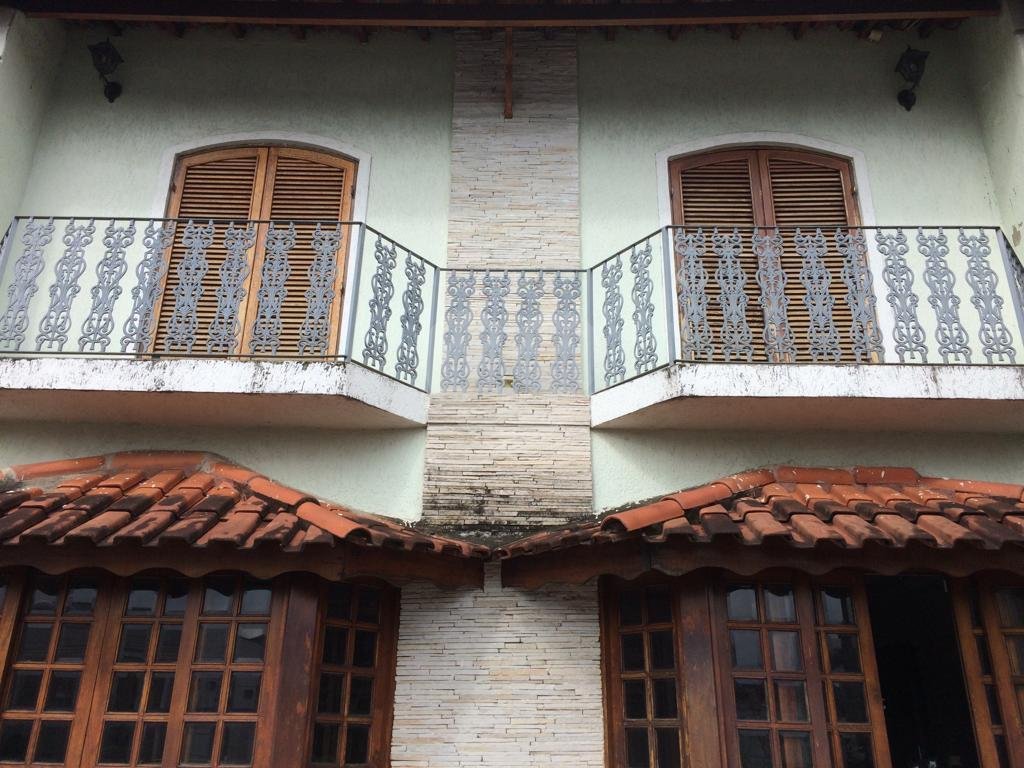 Maravilhosa casa à venda na região da Cachoeirinha – Zona Norte