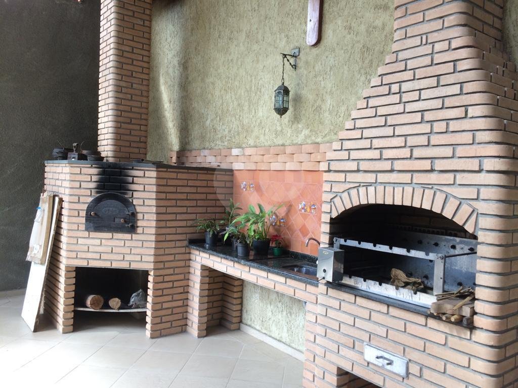 Maravilhosa casa à venda na região da Cachoeirinha – Zona Norte