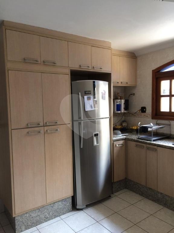 Maravilhosa casa à venda na região da Cachoeirinha – Zona Norte