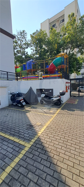 Apartamento na Vila Amélia