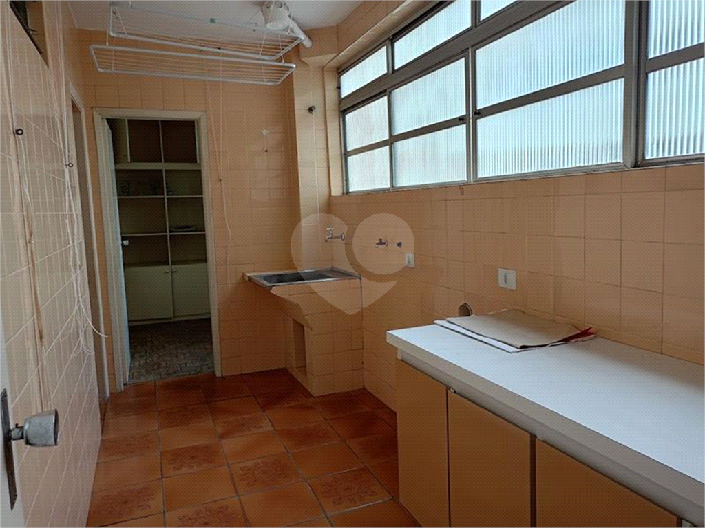 3 QUARTOS + 1 VAGA - BELA VISTA