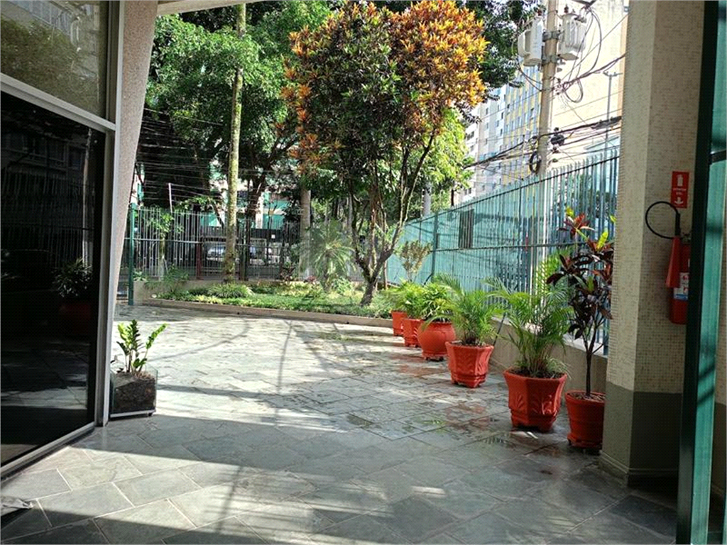 3 QUARTOS + 1 VAGA - BELA VISTA