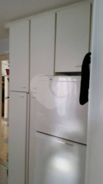 APARTAMENTO em SANTANA