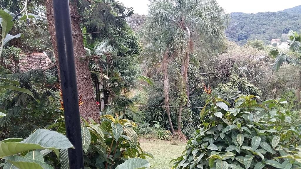 Casa Rua do horto com 509 mts área construída (mas com terreno de 5440 mts) ótimo para construtoras