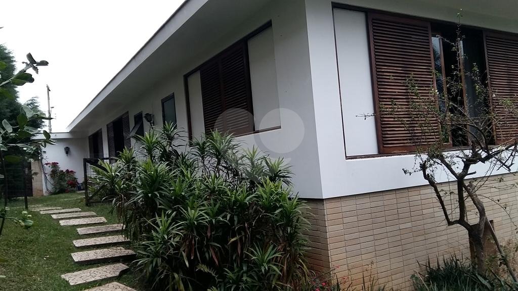Casa Rua do horto com 509 mts área construída (mas com terreno de 5440 mts) ótimo para construtoras