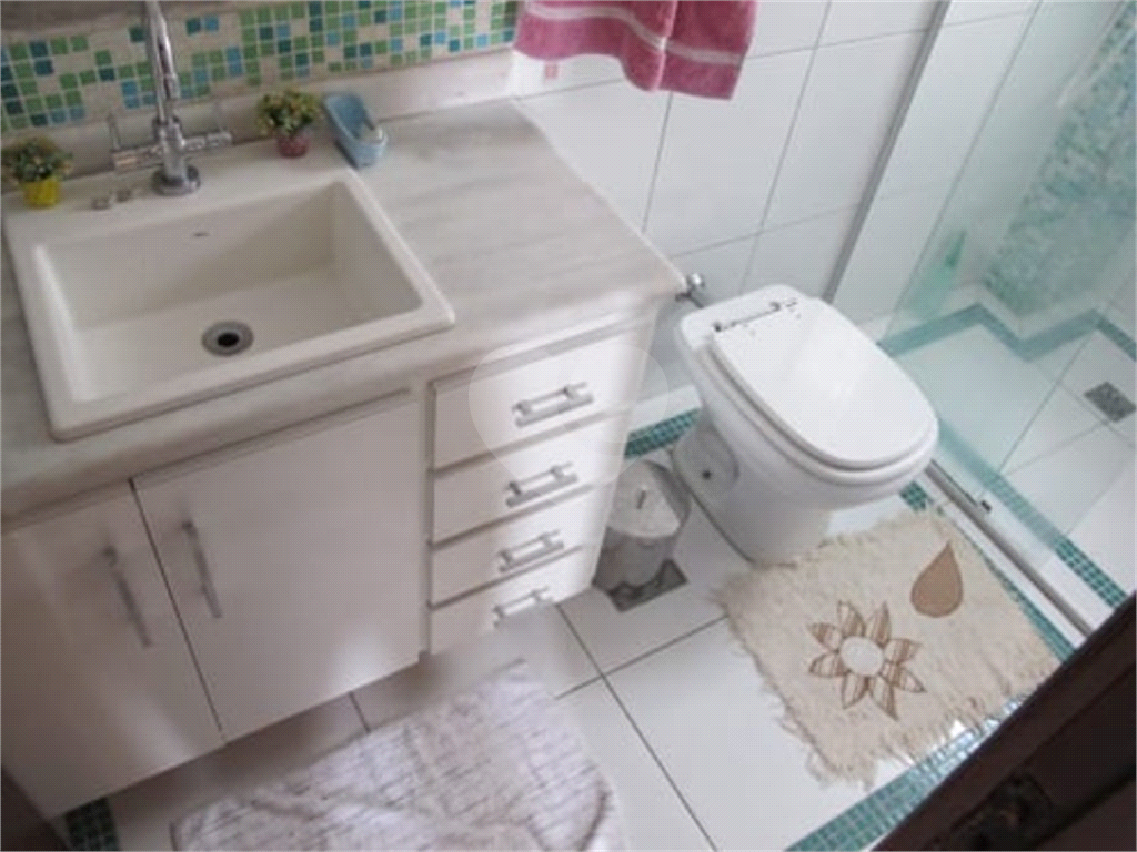 APARTAMENTO em TUCURUVI