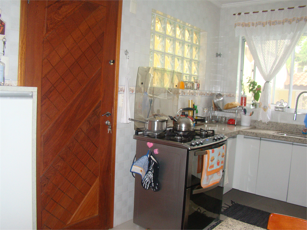 Sobrado para venda com 3 dormitórios, sendo 1 suíte na Zona Norte