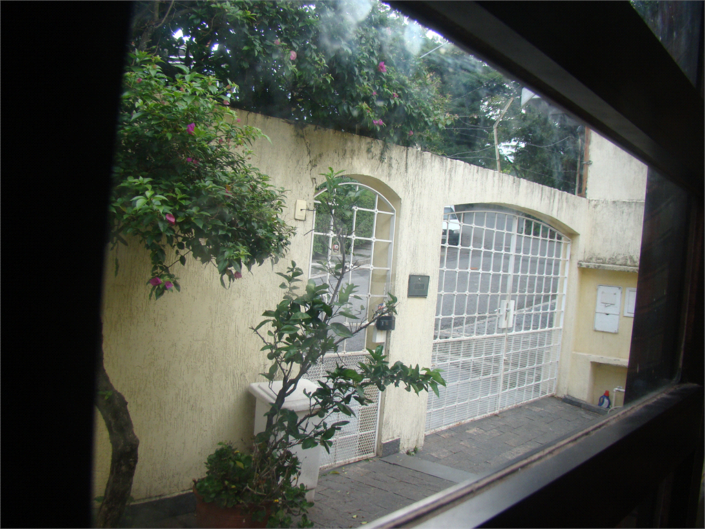 Sobrado para venda com 3 dormitórios, sendo 1 suíte na Zona Norte