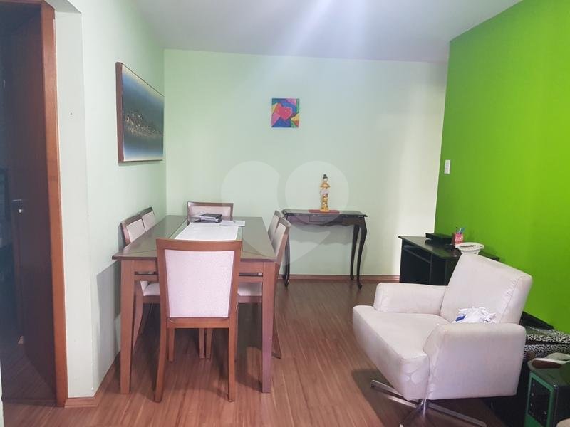 APARTAMENTO em TREMEMBÉ