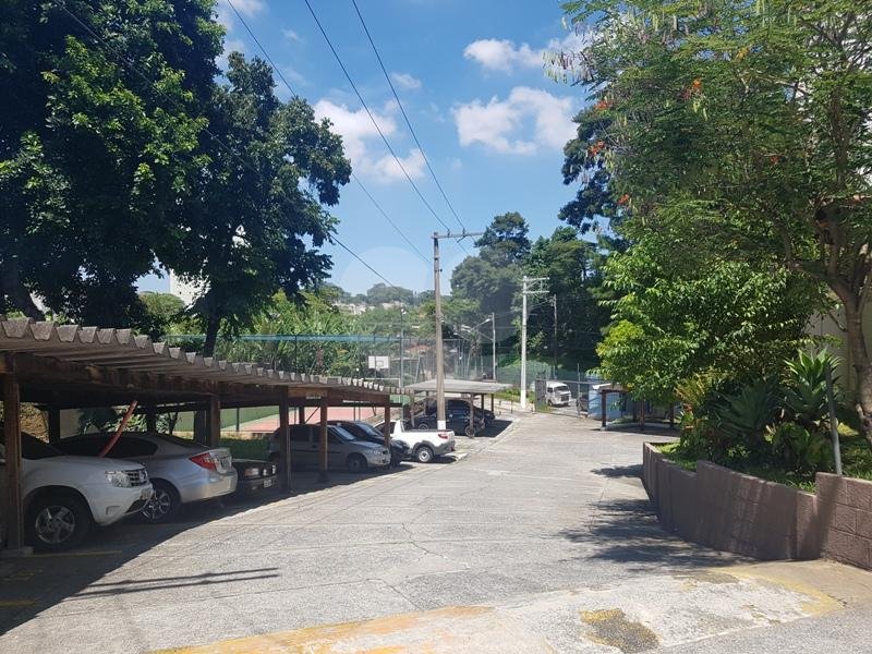 APARTAMENTO em TREMEMBÉ
