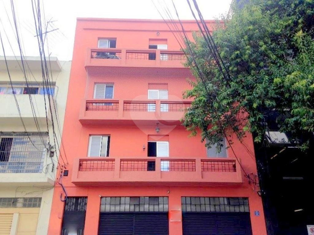 Prédio Comercial e Residencial a Venda na Região do Bom Retiro