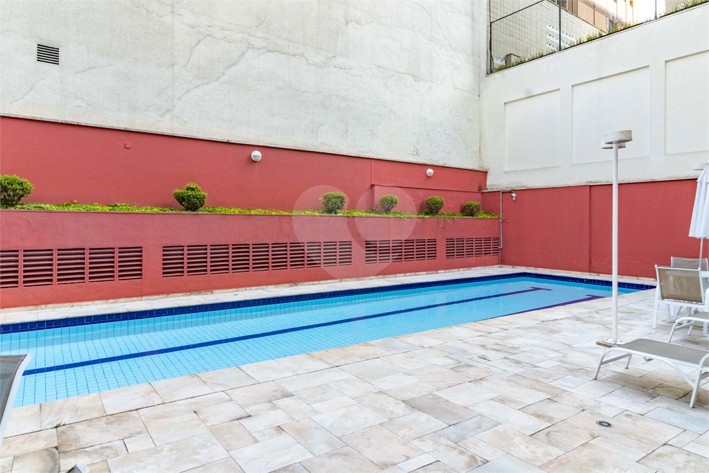 Apartamento - Perdizes - 2 Dormitórios - 67 m²