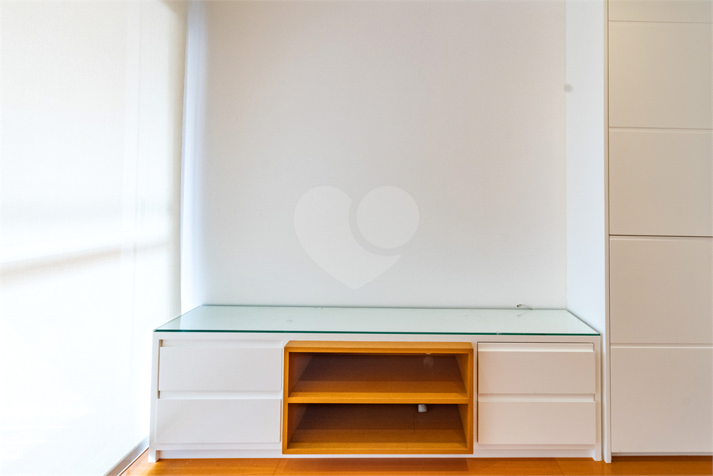 Apartamento - Perdizes - 2 Dormitórios - 67 m²