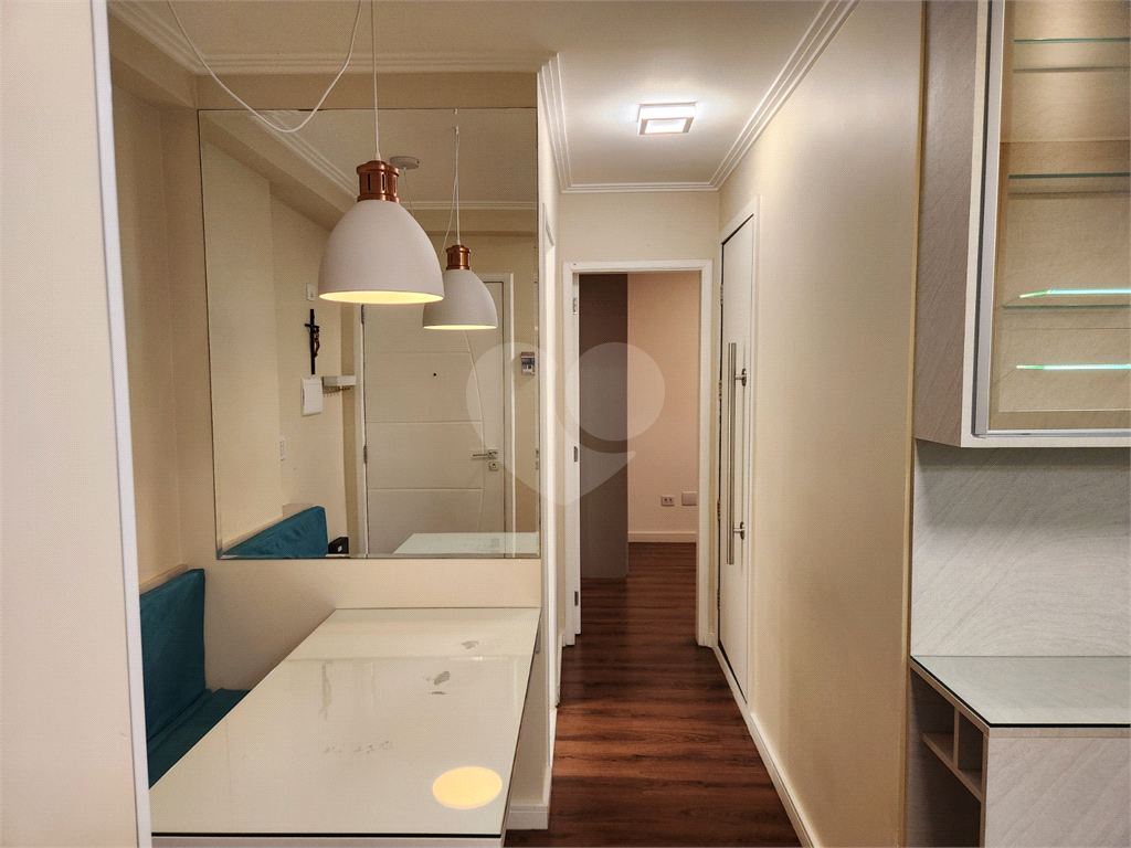 Apartamento com Móveis Planejados