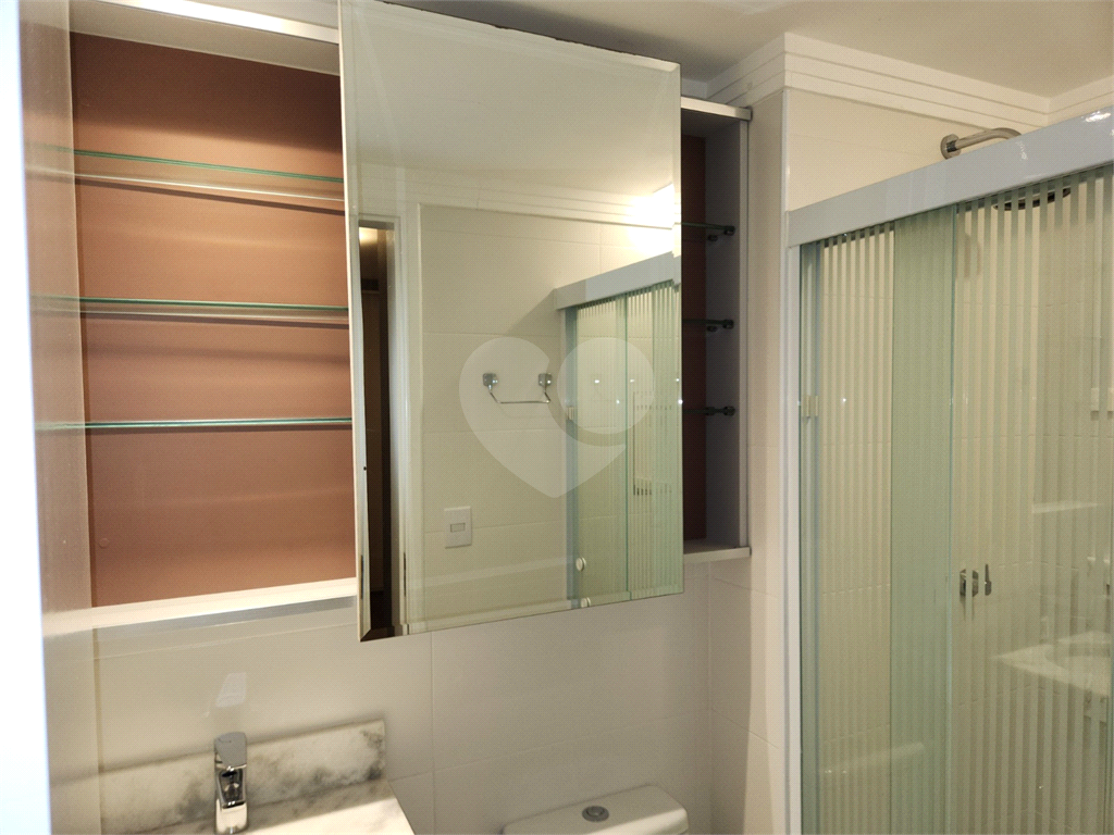 Apartamento com Móveis Planejados