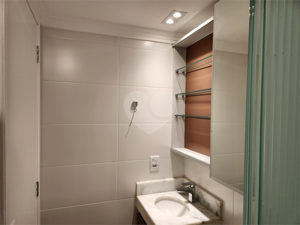 Apartamento com Móveis Planejados