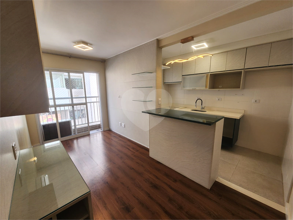 Apartamento com Móveis Planejados