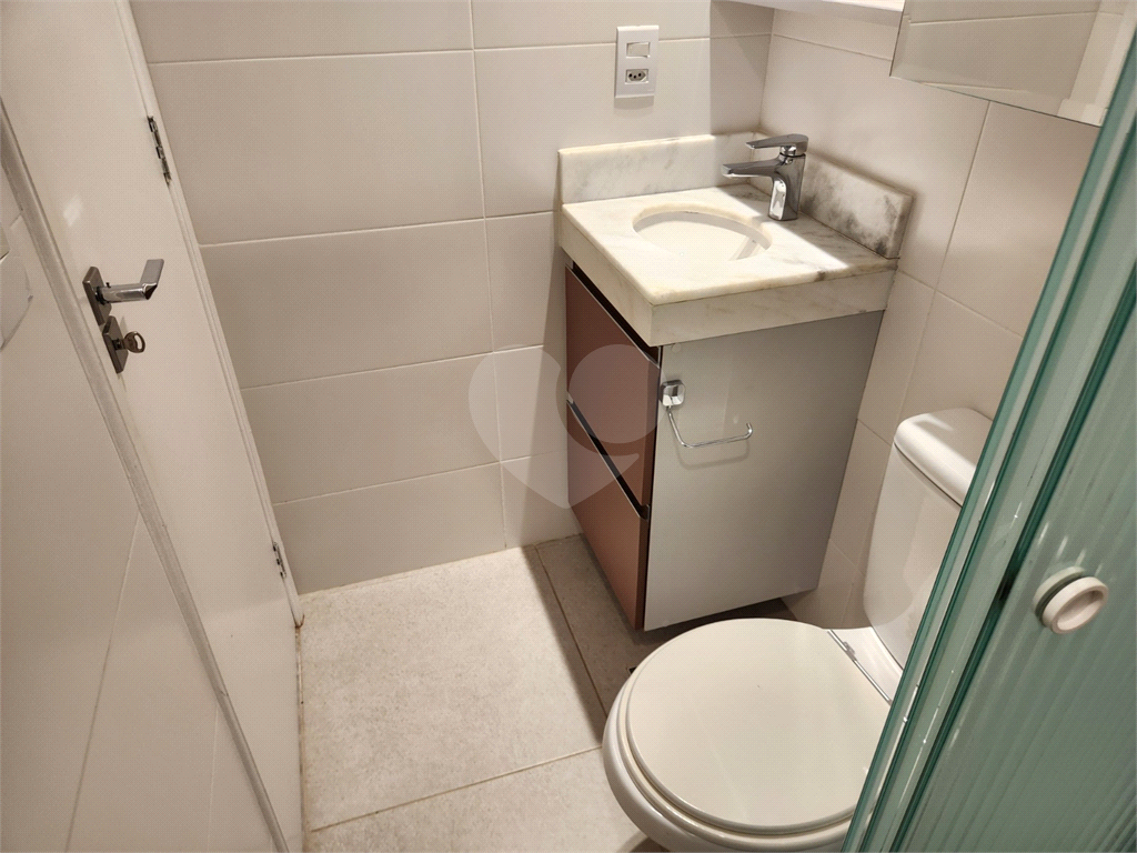 Apartamento com Móveis Planejados