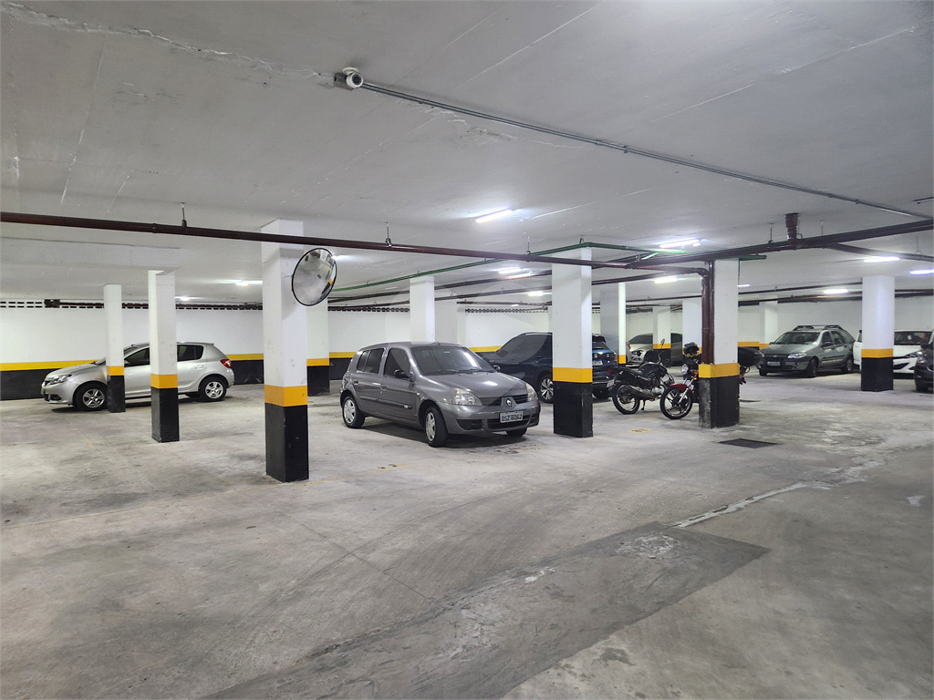 APARTAMENTO COM 2 DORMITORIOS,1 SUÍTE, 2 VAGAS