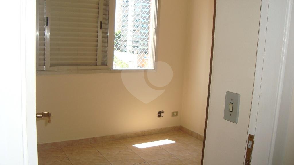 Apartamento à venda com 2 quartos, 65m² - Foto 29