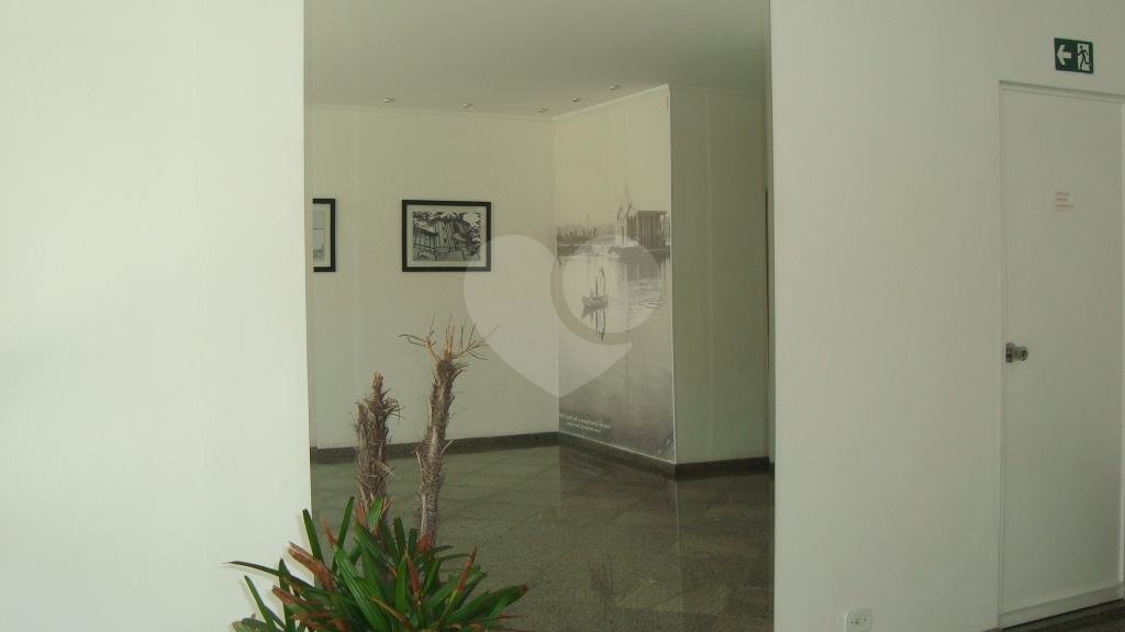 Apartamento à venda com 2 quartos, 65m² - Foto 14